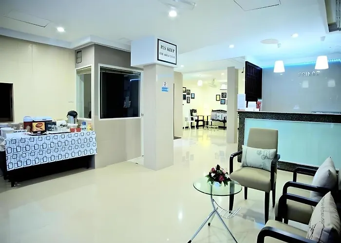 Hotel House 3*