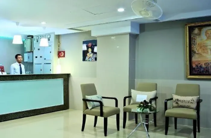 House Hotel 3*