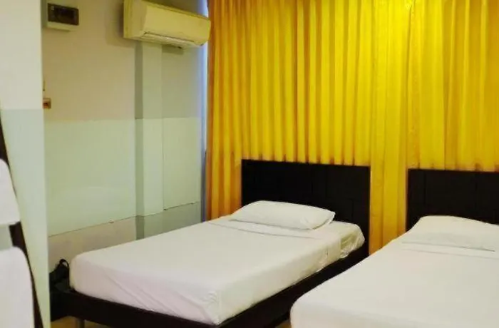 House Hotel 3*
