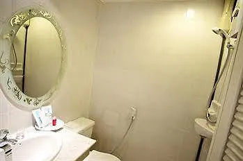 Hotell House